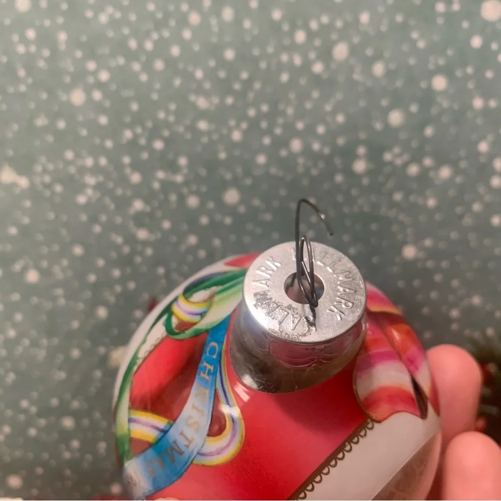 🎄2/20🎄 Vintage Hallmark Glass Ornament “Holiday Starburst” 1984